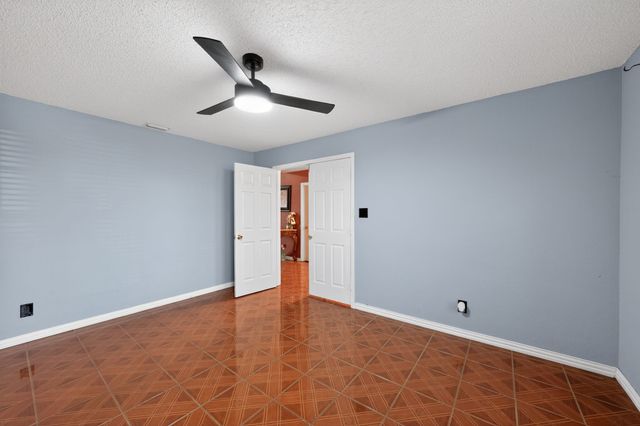 2545 Forest Creek Drive, Fort Worth, TX 76123