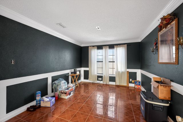 2545 Forest Creek Drive, Fort Worth, TX 76123