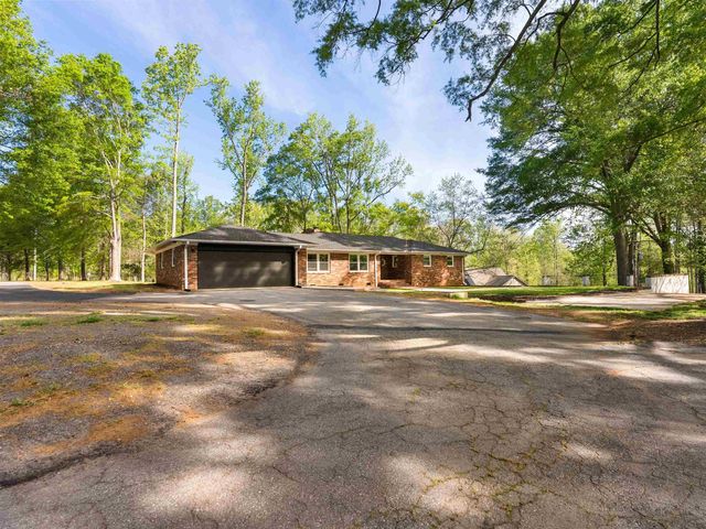 1171 Meadow Farm Road, Inman, SC 29349