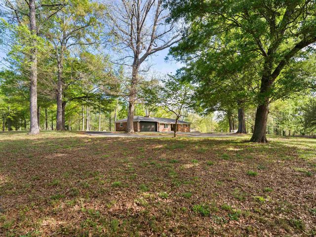 1171 Meadow Farm Road, Inman, SC 29349