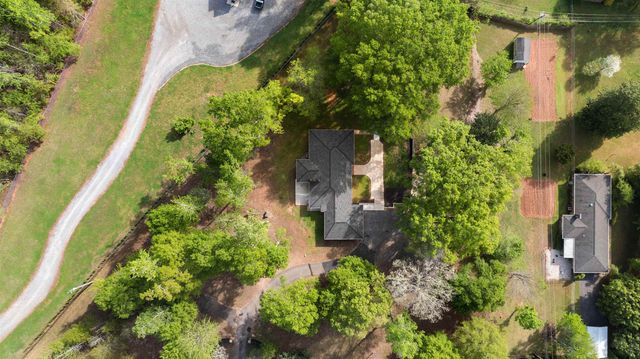 1171 Meadow Farm Road, Inman, SC 29349