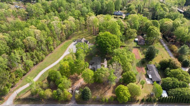 1171 Meadow Farm Road, Inman, SC 29349