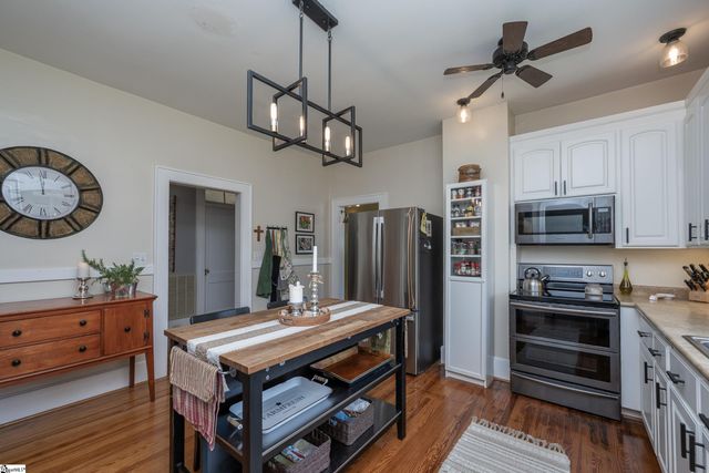 525 Crane Avenue, Greenville, SC 29617