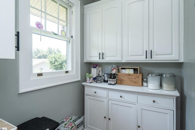 525 Crane Avenue, Greenville, SC 29617