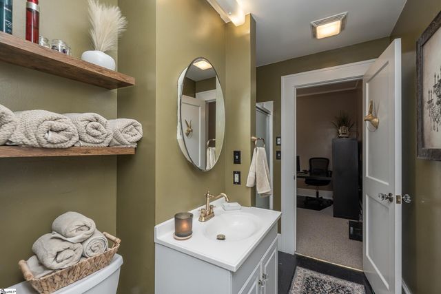 525 Crane Avenue, Greenville, SC 29617