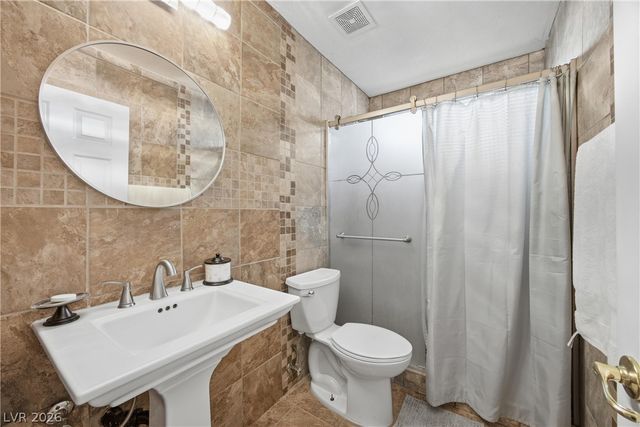 6109 Ocho Rios Street, Las Vegas, NV 89130