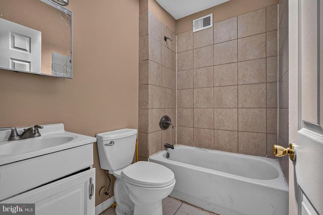 3219 RAVENWOOD AVE, Baltimore, MD 21213