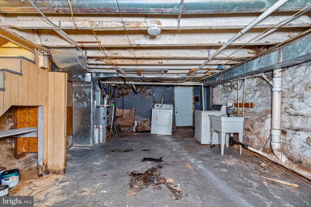 3219 RAVENWOOD AVE, Baltimore, MD 21213