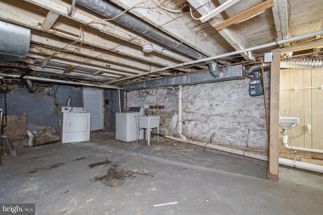 3219 RAVENWOOD AVE, Baltimore, MD 21213