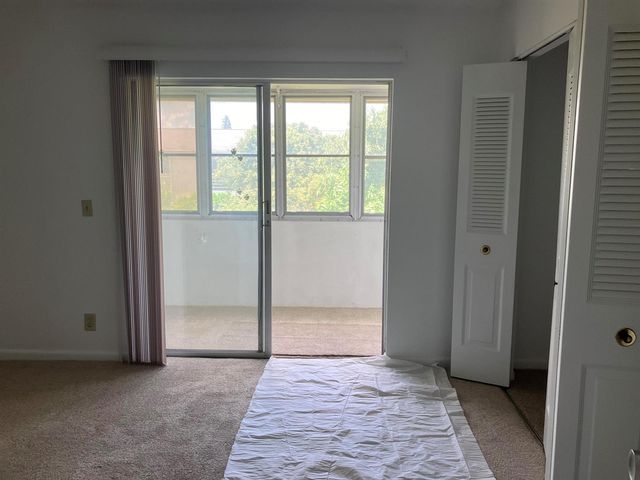 364 Northampton R, West Palm Beach, FL 33417