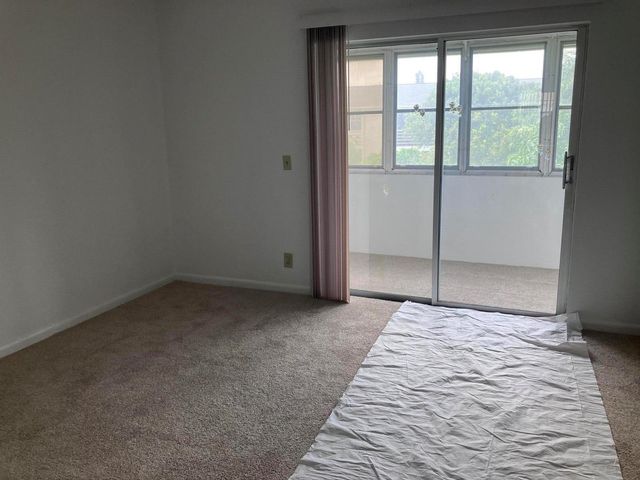364 Northampton R, West Palm Beach, FL 33417