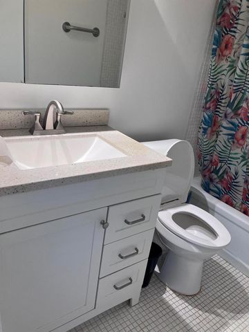 364 Northampton R, West Palm Beach, FL 33417