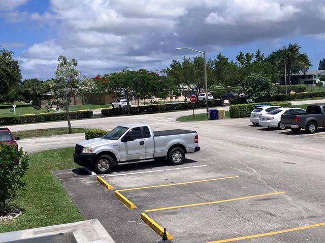 364 Northampton R, West Palm Beach, FL 33417