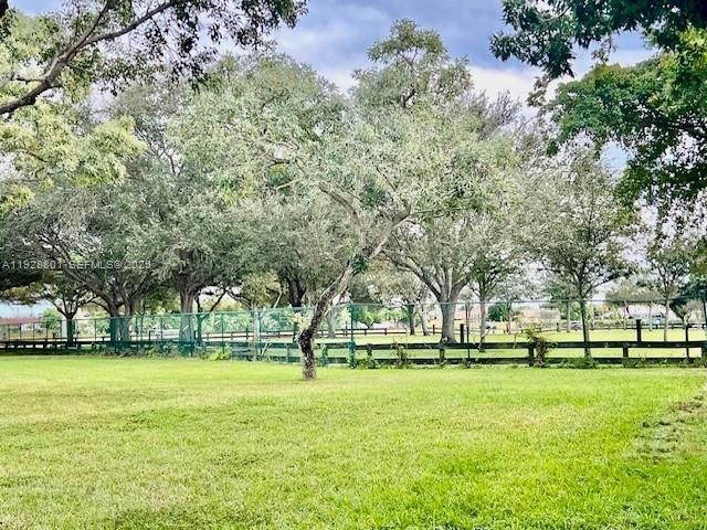 13926 SW 175th Ter, Miami, FL 33177