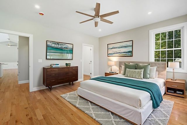 31 High Bluff Rd, Belchertown, MA 01007