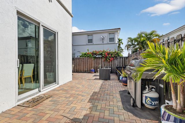 4197 SW 157th Ave 164, Hollywood, FL 33027