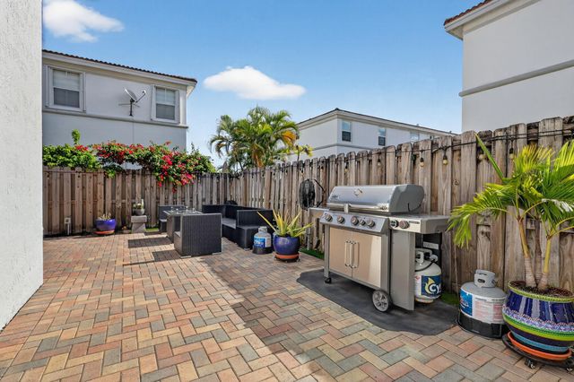 4197 SW 157th Ave 164, Hollywood, FL 33027