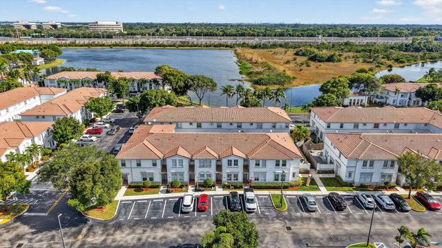 4197 SW 157th Ave 164, Hollywood, FL 33027