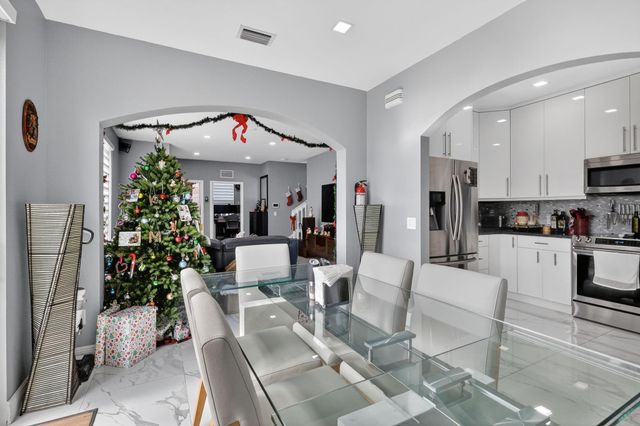 4197 SW 157th Ave 164, Hollywood, FL 33027