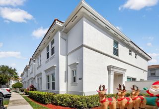 4197 SW 157th Ave 164, Hollywood, FL 33027