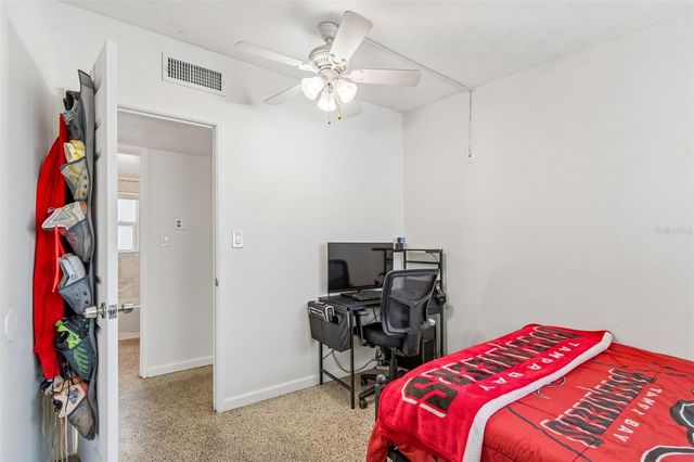 11949 102ND STREET, Largo, FL 33773