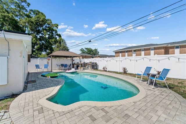 11949 102ND STREET, Largo, FL 33773