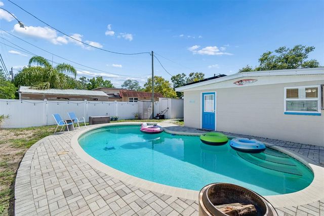 11949 102ND STREET, Largo, FL 33773
