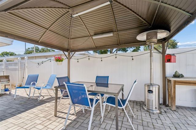 11949 102ND STREET, Largo, FL 33773