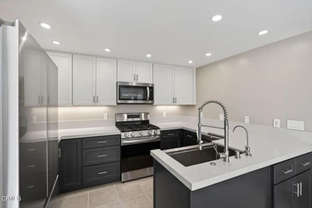 4826 Sawyer Avenue, Carpinteria, CA 93013