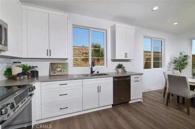 16534 Stone Pine Lane, Fontana, CA 92336