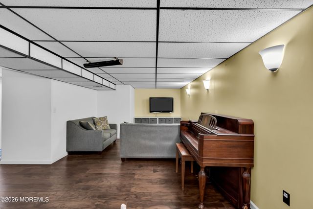 188 N Cooks Bridge Road, Jackson, NJ 08527
