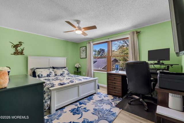 188 N Cooks Bridge Road, Jackson, NJ 08527