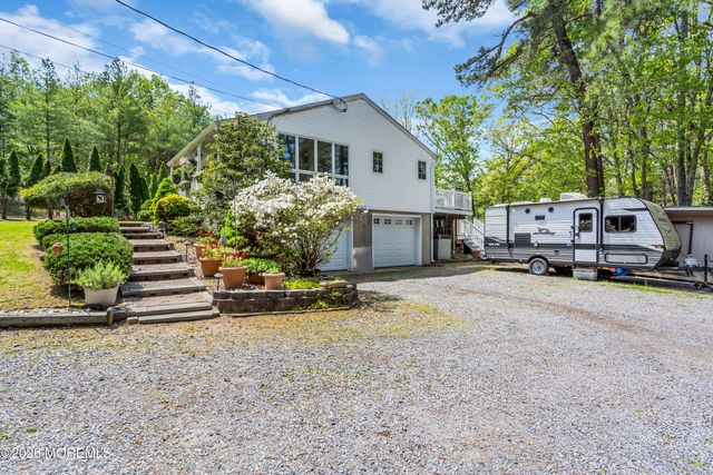 188 N Cooks Bridge Road, Jackson, NJ 08527