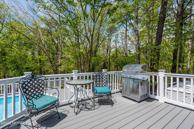 188 N Cooks Bridge Road, Jackson, NJ 08527