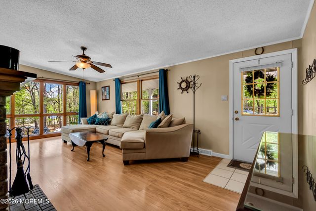 188 N Cooks Bridge Road, Jackson, NJ 08527