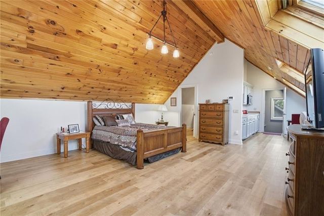 1343 McElroy Mountain Drive, Jasper, GA 30143