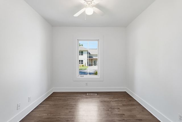 1117 Weems St, Conway, AR 72034