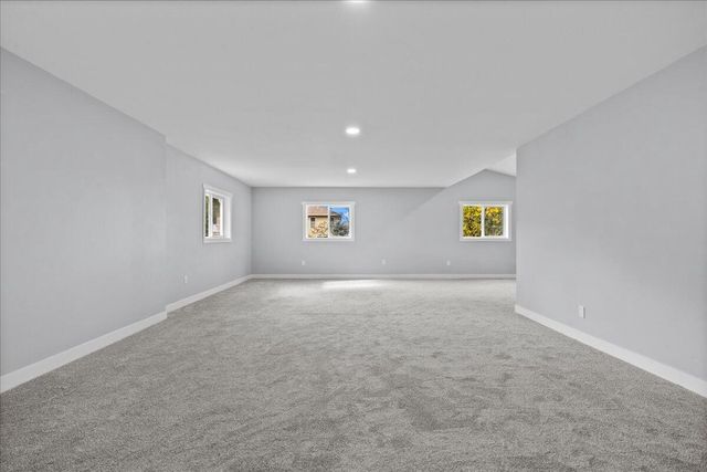 712 William AVENUE, Fond Du Lac, WI 54935