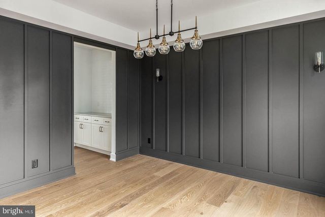 1975 WEST AVE, Conshohocken, PA 19428