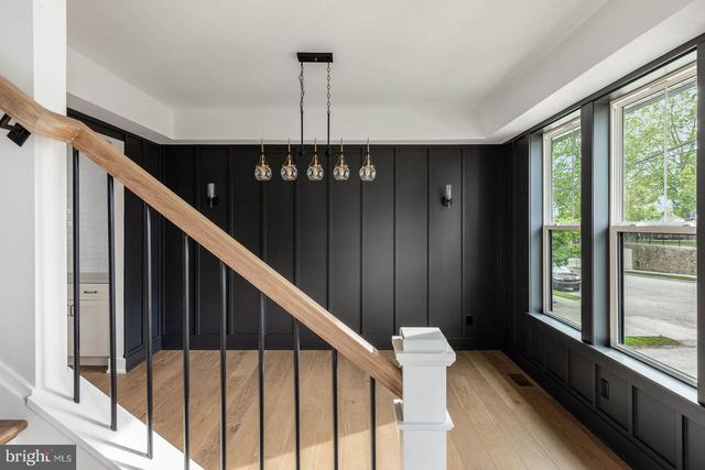 1975 WEST AVE, Conshohocken, PA 19428