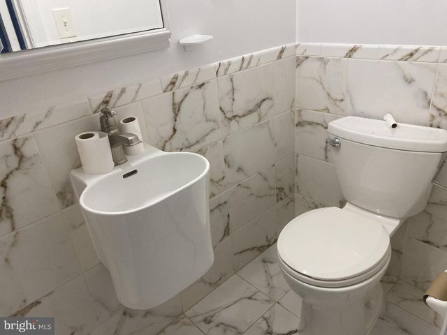 2312 WYNGATE RD, Suitland, MD 20746