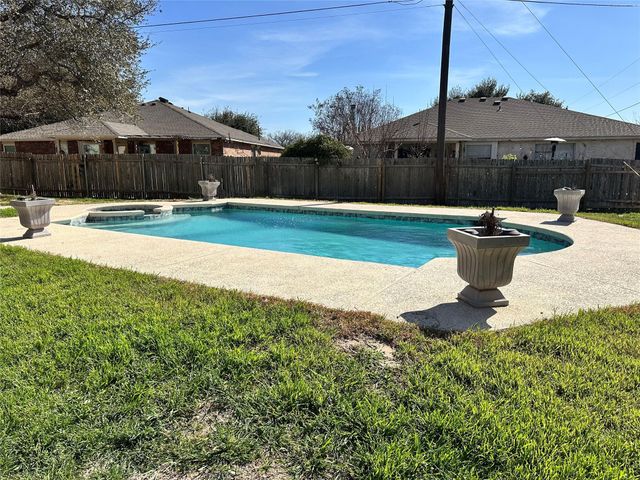 4103 Natural Bridge CT, Round Rock, TX 78681