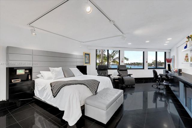 279 N Hibiscus Dr 0, Miami Beach, FL 33139