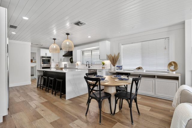 4415 River Pines Court, Tequesta, FL 33469