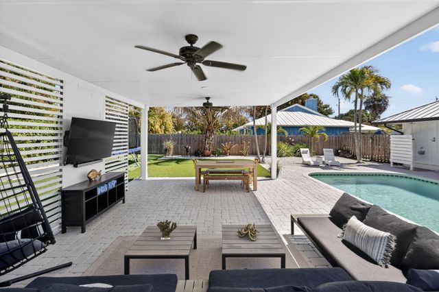 4415 River Pines Court, Tequesta, FL 33469