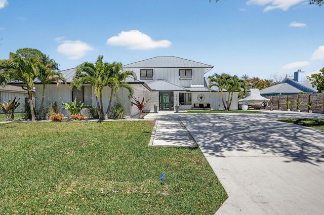 4415 River Pines Court, Tequesta, FL 33469