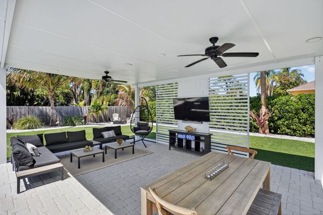 4415 River Pines Court, Tequesta, FL 33469