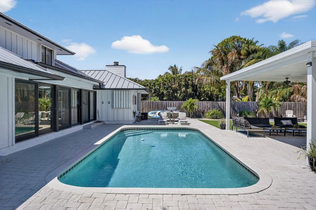 4415 River Pines Court, Tequesta, FL 33469