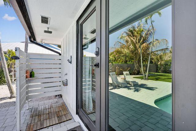 4415 River Pines Court, Tequesta, FL 33469