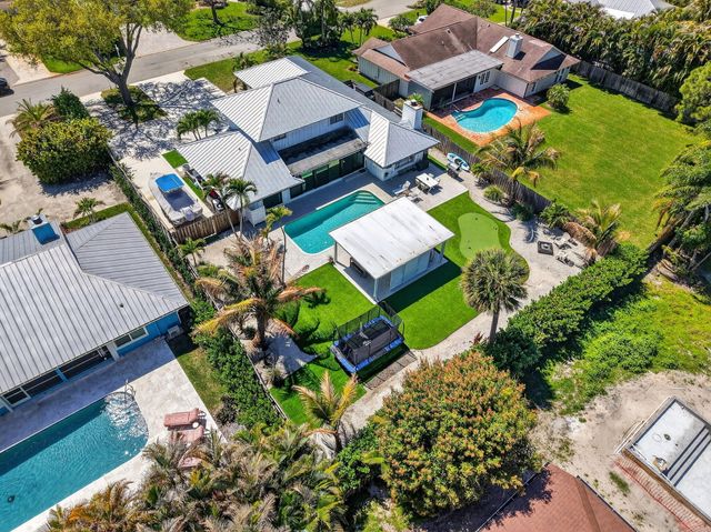 4415 River Pines Court, Tequesta, FL 33469